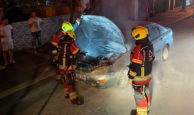 Bandırma'da araç yangını söndürüldü
