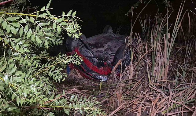 Bartın'da otomobil şarampole uçtu: 3 yaralı