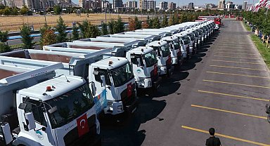 Başkan Büyükkılıç: "Başkaları sanatçılara harcar, bizimkiler de şehrimizde hizmette harcarlar"