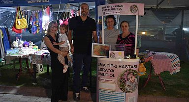 Başkan Zencirci, festival alanındaki stantları gezdi