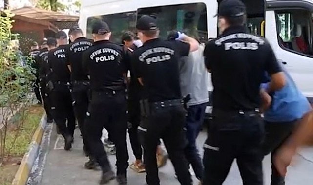 Batman'da filmleri aratmayan göçmen kaçakçılığı operasyonu