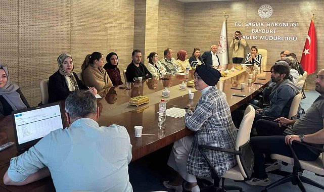 Bayburt'ta sağlık hizmetlerinin kalitesini artırmaya yönelik toplantı yapıldı