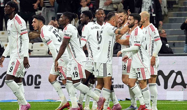 Beşiktaş evinde kayıpsız devam ediyor