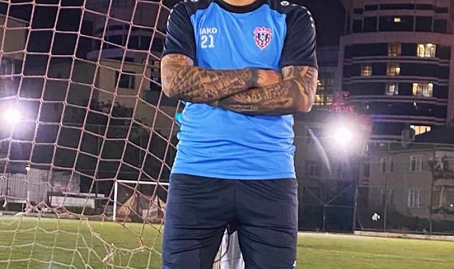 Beylikdüzü'nde evinin önünde kurşunlanan genç hayatını kaybetti