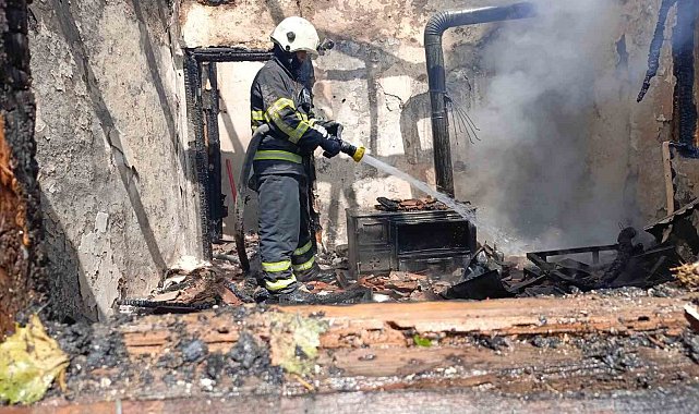 Bilecik'te çıkan yangın korkuttu