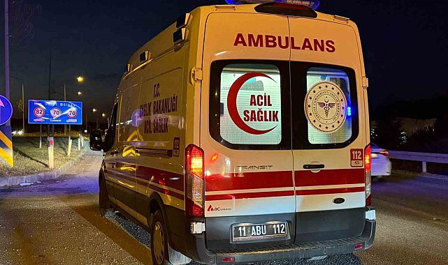 Bilecik'te tırla otomobil çarpıştı: 4 yaralı