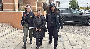 Bir gün boyunca evde yalnız bıraktığı bebeğinin ölümüne sebep olan kadına 22 yıl hapis cezası