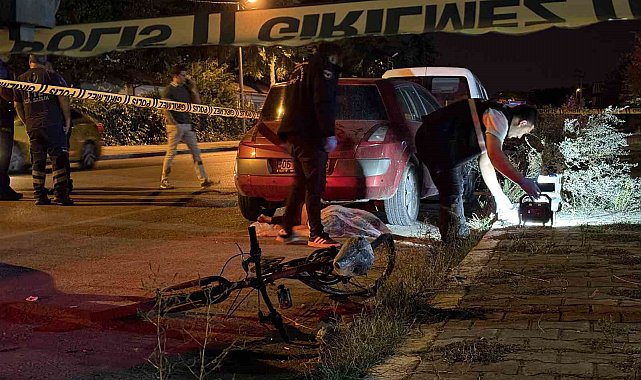 Bisikletli gence çarpıp otomobili otogara bırakarak kaçtı