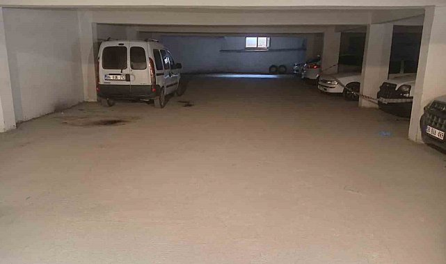 Boşanma aşamasındaki eşinin sevgilisini bıçaklayarak öldüren zanlı gözaltına alındı