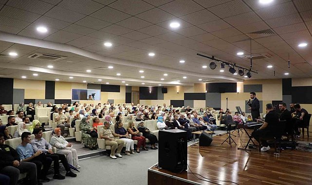 Bozkırın Tezenesi Ziya Taşkent'te türkülerle anıldı