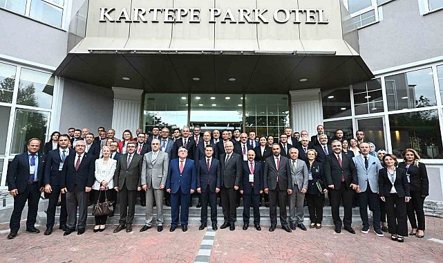 BŞEÜ Rektörü Kaplancıklı, Batı Karadeniz Üniversiteler Birliği Çalıştayına katıldı