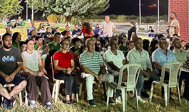 Buharkent'te Ay Yıldızlı coşku birlikte yaşandı