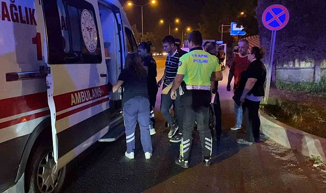 Bursa'da hafif ticari araç otomobille çarpıştı: 1 yaralı