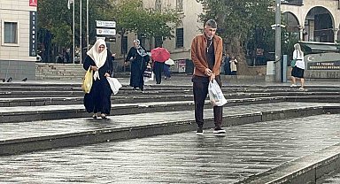 Bursalılar yağmura hazırlıksız yakalandı