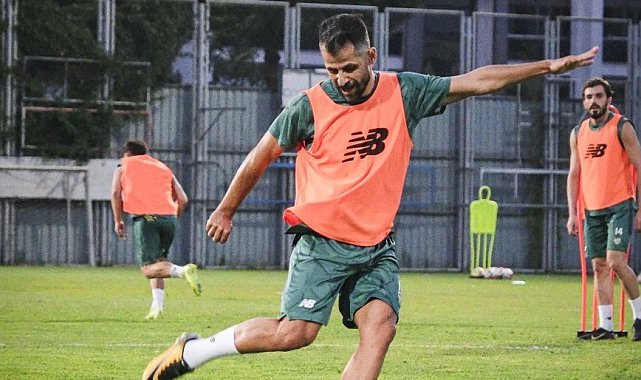 Bursaspor, Arnavutköy maçı hazırlıklarına başladı