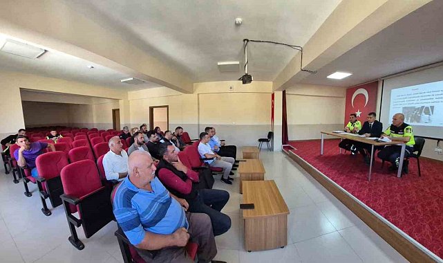 Çemişgezek'te okul servis şoförleri bilgilendirildi