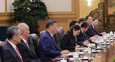 Çin Devlet Başkanı Jinping, Kuzey Kore lideri Kim Jong-Un ile görüştü