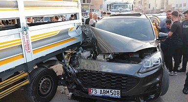 Cizre'de maddi hasarlı zincirleme kaza