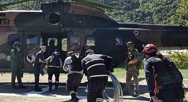 Çoruh Edaş'tan sel felaketinin yaşandığı Artvin'in dağ köylerine helikopterle müdahale