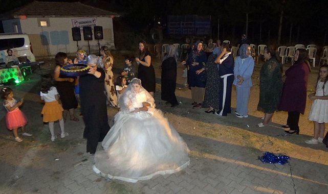 Çorum'da Down sendromlu Mesude'nin düğün hayali gerçek oldu