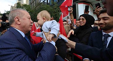 Cumhurbaşkanı Erdoğan'a Türkevi'nde coşkulu karşılama