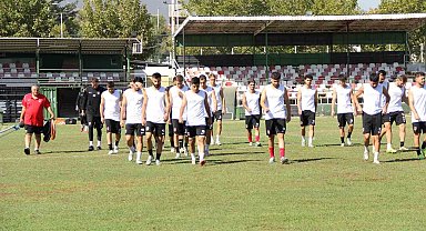 Denizli İdmanyurdu, lider Uşak Spor ile oynayacağı maçın hazırlıklarını sürdürüyor