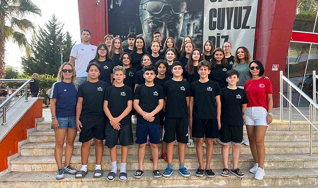Denizlili yüzücüler Türkiye Şampiyonasında madalyaları topladı