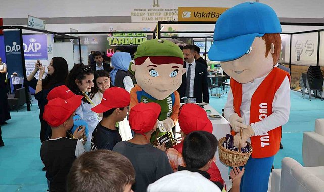 Devlet korumasındaki çocuklar tarım ve hayvancılık fuarına katıldı