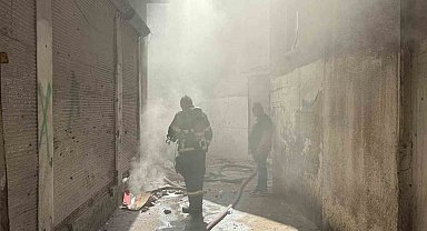 Diyarbakır'da ayakkabı deposundaki yangın 22 saat sonra söndürüldü