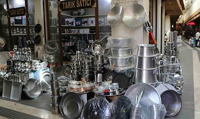 Diyarbakır'daki bu çarşıda her şey kiloyla satılıyor