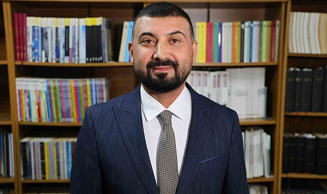 Doç. Dr. Berat Akıncı: "İsrail'in zalimliği küresel vicdanı dile getirdi"