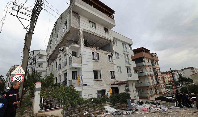 Doğalgaz patlamasının yaraları sarılıyor