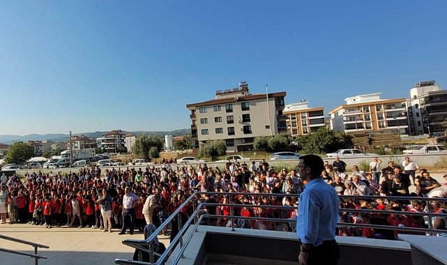 Dört Eylül İlkokulu'nda eğitim yılı Yeşil Vatan temasıyla açıldı