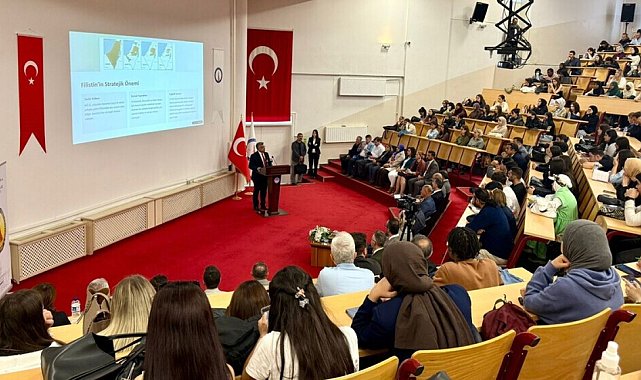 DPÜ'de Akademik yılın ilk dersi: "Filistin Türkiye'nin Neyi Olur?"