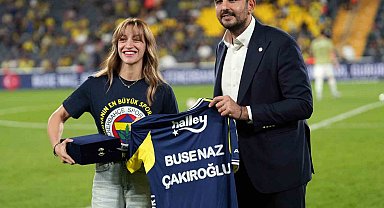 Dünya Boks Şampiyonası'ndan madalya ile dönen boksörlere plaket