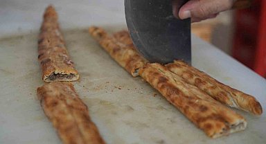 Dünyanın en iyi turtası 'Çarşamba pidesi'