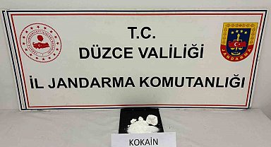 Düzce'de 800 bin TL'lik kokain ele geçirildi