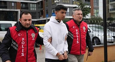 Edirne'de 30 bıçak darbesiyle 16 yaşındaki sevgilisini öldürmüştü: İfadesinde mahkeme salonu buz kesti