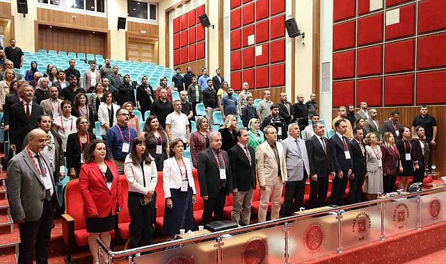 Elazığ'da Ekstrakorporeal Organ Destek Tedavilerinde Güncel Yaklaşımlar toplantısı