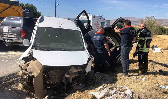 Elazığ'da trafik kazası: 3 yaralı