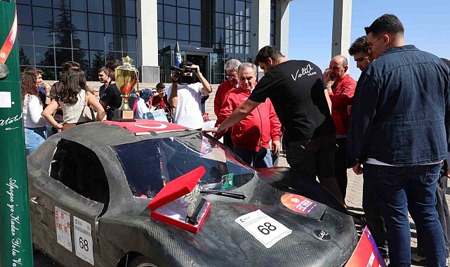 ERÜ'den TEKNOFEST 2025'e damga: 12 ödül, 27 finalist takım