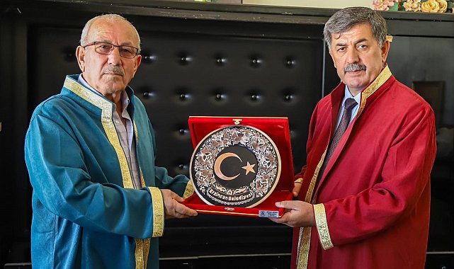 Erzincan'da "Yılın Ustası" unvanı mobilya ustasına