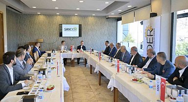 Esenyurt Belediye Başkan Vekili Can Aksoy sanayicilerle buluştu