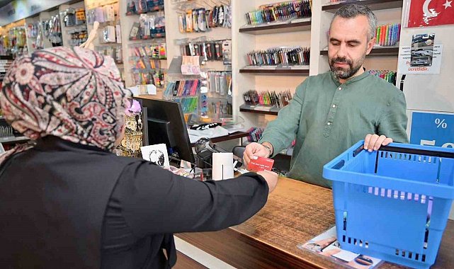 Esenyurt Belediyesi'nden öğrencilere "Eskart" desteği