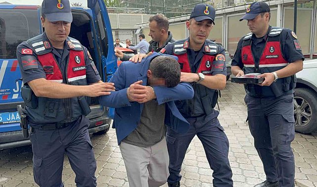 Eşini bardak ve yumruk darbesi ile öldüren koca adliyeye sevk edildi