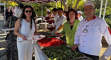 ESOGÜ Hastanesi çalışanları Pilav Günü'nde buluştu