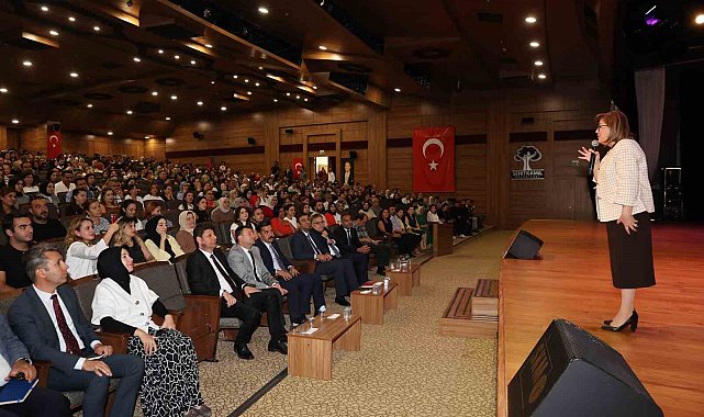 Gaziantep Büyükşehir'in yetenek kaşifi projesi, okul öncesi öğretmenlere tanıtıldı