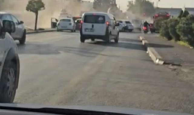 Gaziantep'te facianın eşiğinden dönüldü: Sürücüsü rahatsızlanan çekici, önündeki 6 aracı biçti