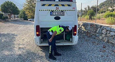 Gazipaşa'da jandarma ve polisten servislere sıkı denetim