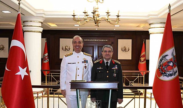 Genelkurmay Başkanı Bayraktaroğlu, kuvvet komutanlarını kabul etti